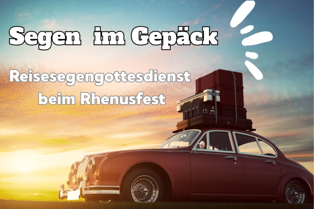 Ein Oldtimer ist auf dem Dachträger mit Gepäck beladen.